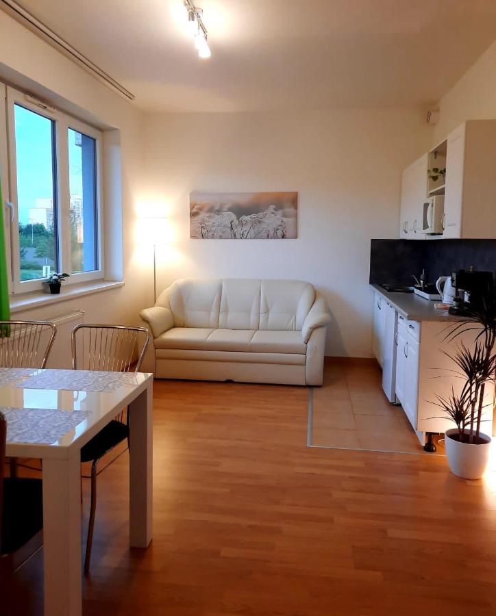 Apartment Prague-2 Rooms Free Parking Exterior foto