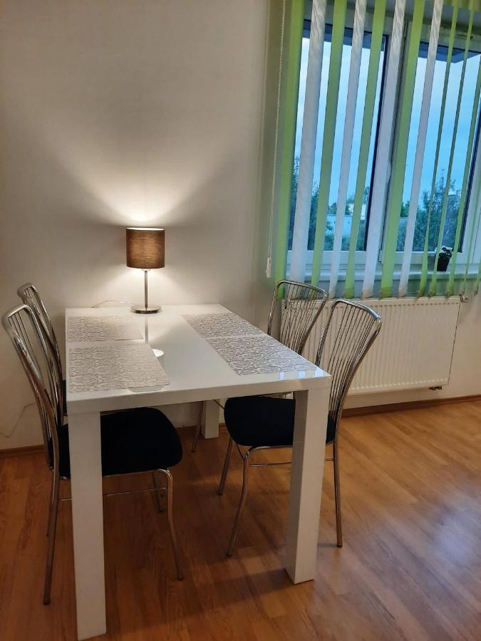 Apartment Prague-2 Rooms Free Parking Exterior foto